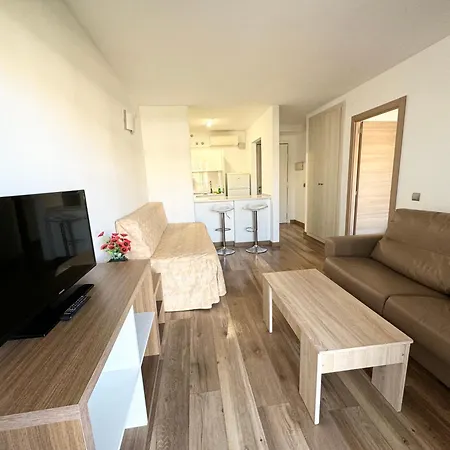 Apartsalou Michelangelo سالو
